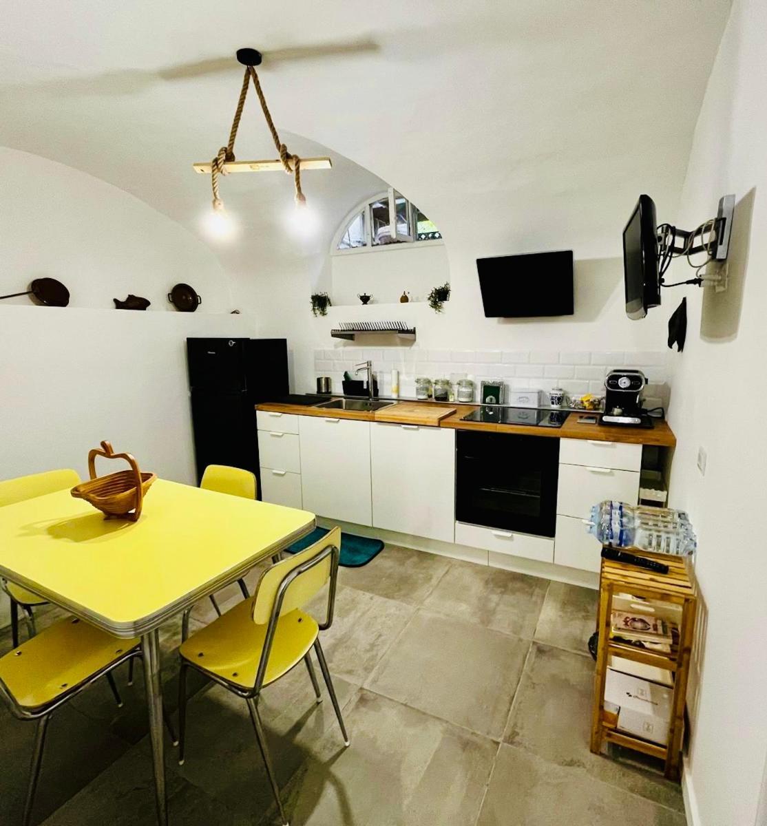 Florence Underground المظهر الخارجي الصورة